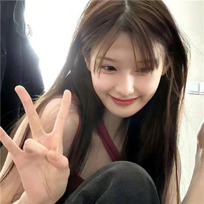 窃窃私语